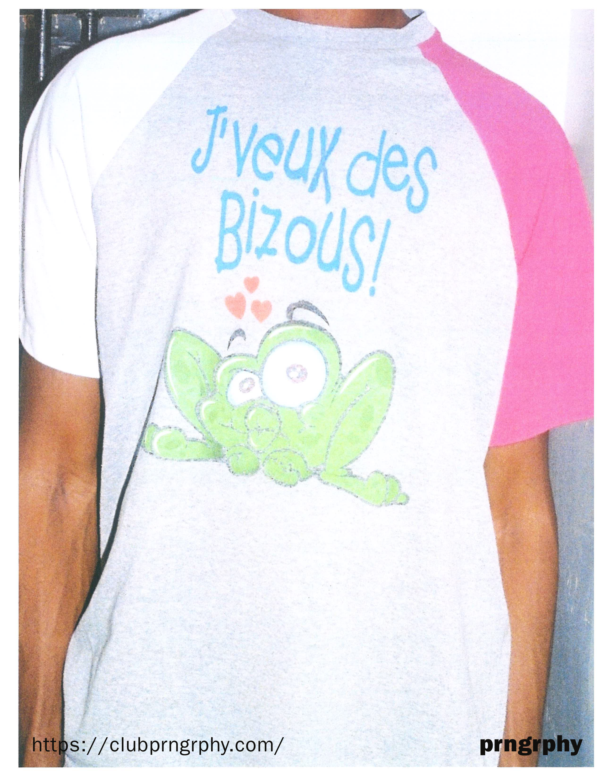 Prngrphy – "Bizous!" 3some Tee